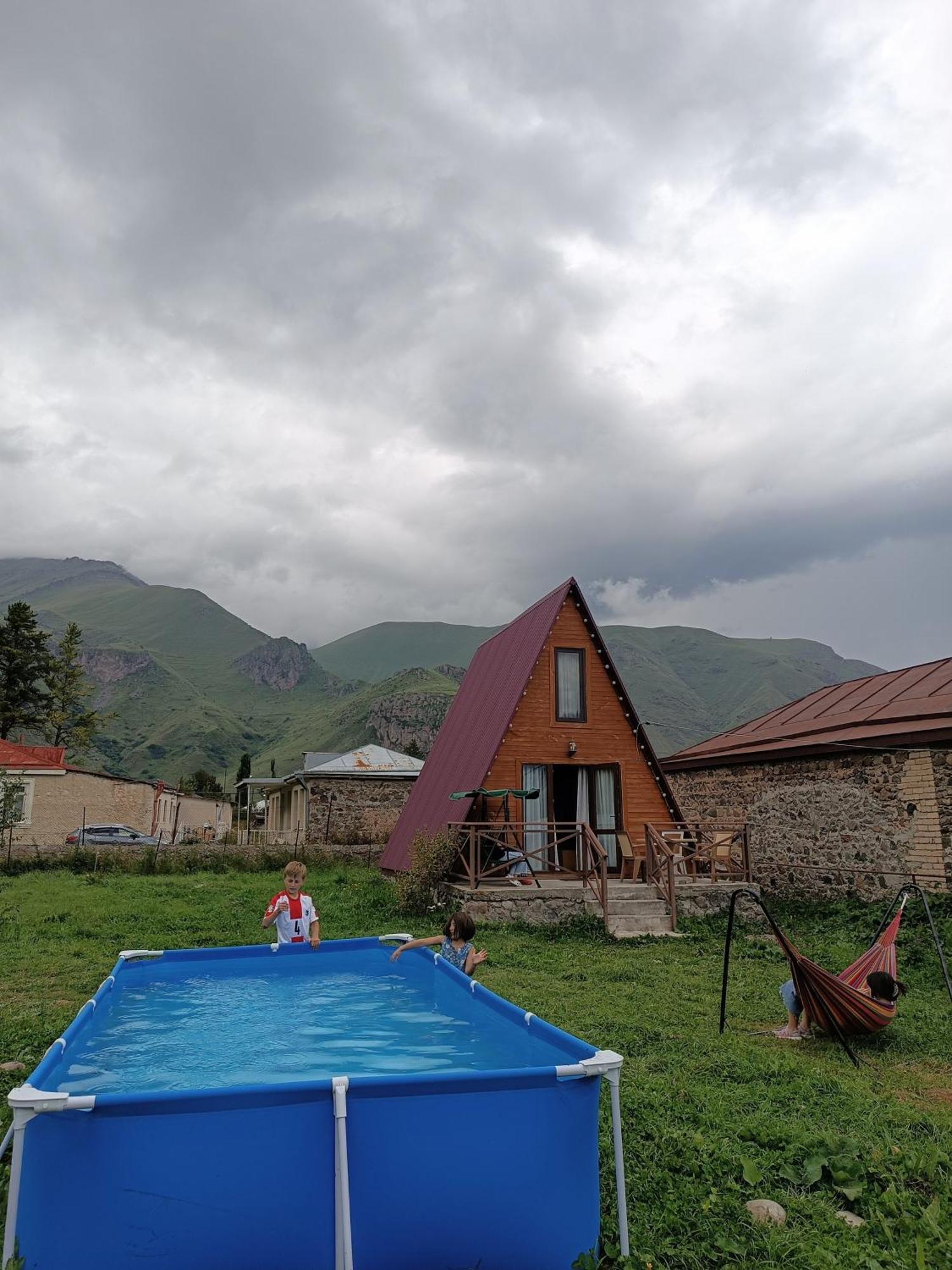 Cottage Natali كازباجي المظهر الخارجي الصورة